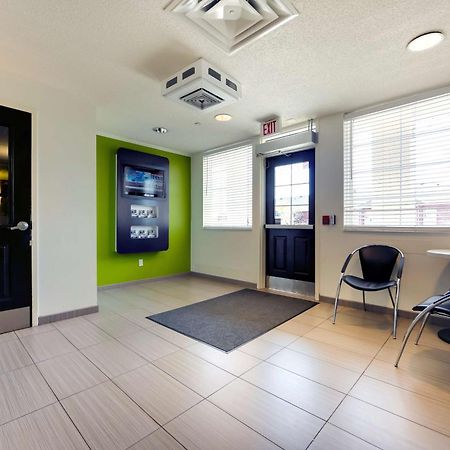Studio 6 Toronto - Mississauga With Kitchenettes ภายนอก รูปภาพ